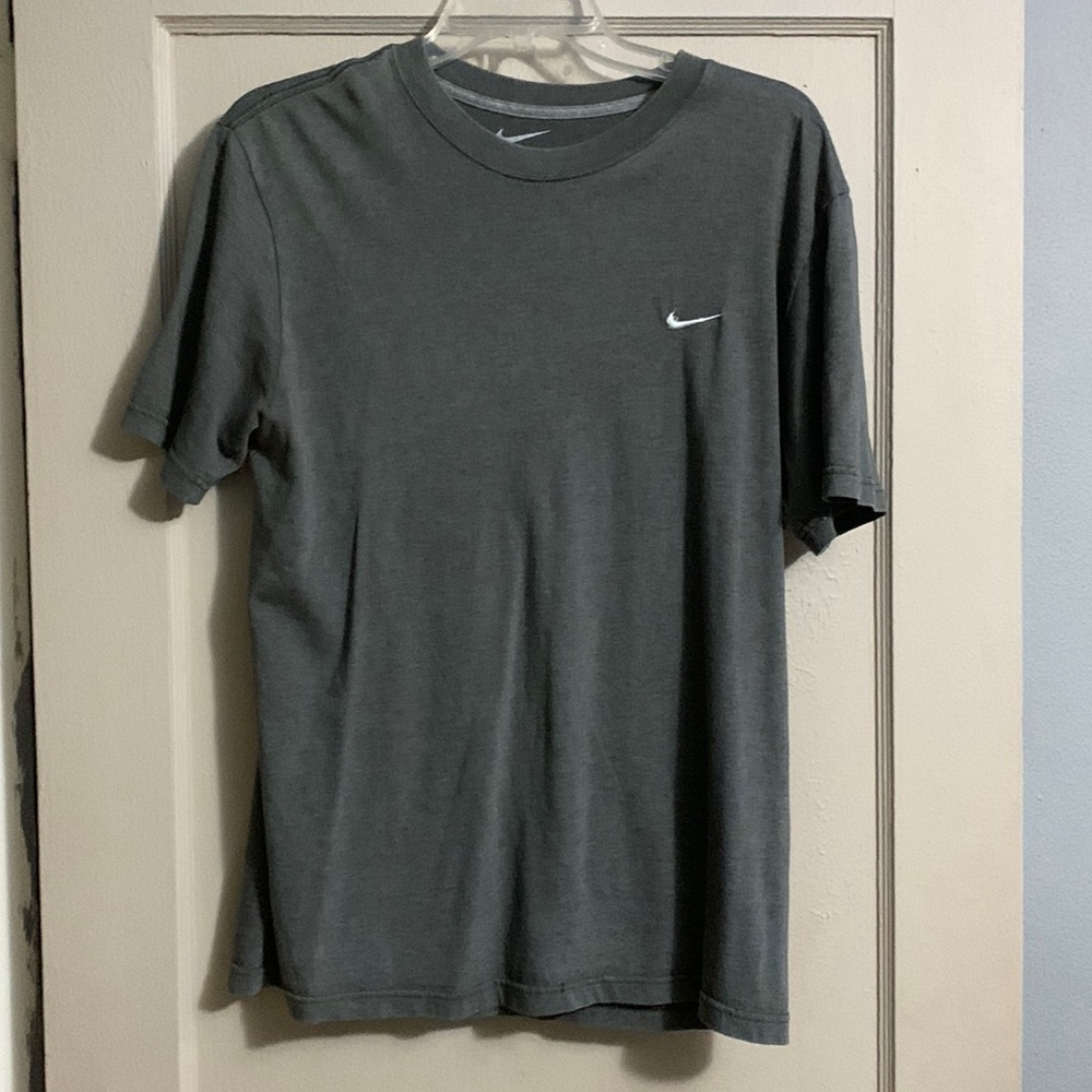 Men’s t-shirt